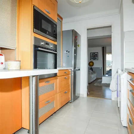 Amazing In Ajaccio With Wifi And 2 Bedrooms
