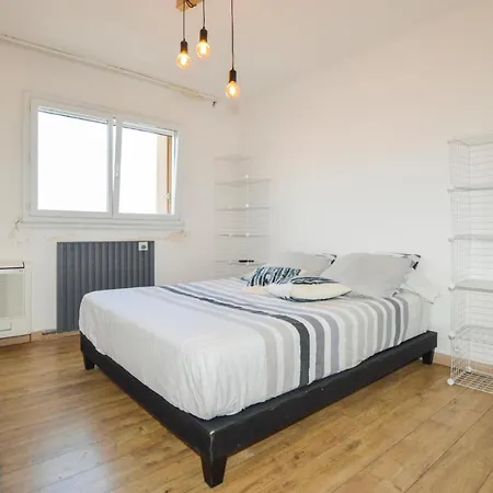 Amazing In Ajaccio With Wifi And 2 Bedrooms *